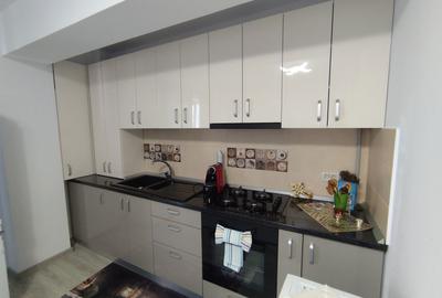 Apartament cu 2 camere decomandat în Pădureni - 8
