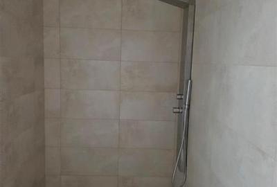 Apartament cu 3 camere semidecomandat în Central - 3