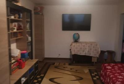 Apartament de vanzare - 3