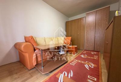 Apartament cu o camera, etajul 3, centrala proprie, zona ... - 4