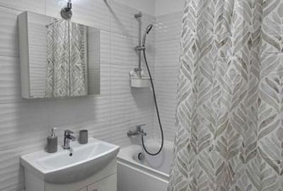 Apartament cu 2 camere semidecomandat în Berceni