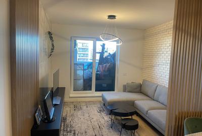 Apartament cu 3 camere decomandat în Exterior Vest - 2