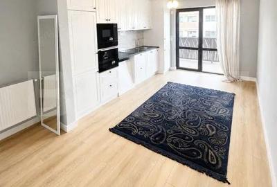 Apartament cu 3 camere semidecomandat în Central - 2