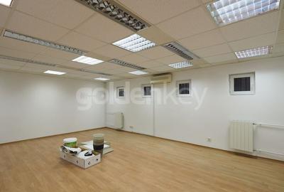 Apartament generos cu 9 camere | langa metrou si parc | rezidenta/birouri - 17