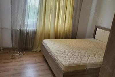 Inchiriez apartament 2 camere 1 Decembrie - 7