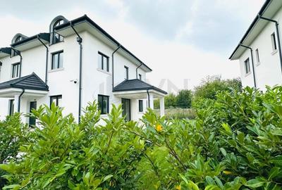 REV2004071 Vila cu mansarda 9 camere Corbeanca - 23