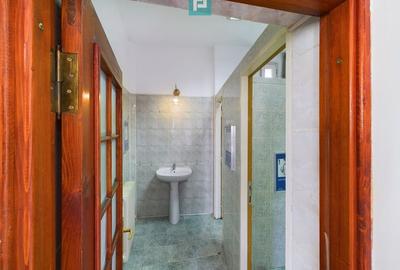 Casa individuala la 6 minute de Piata Unirii - 9