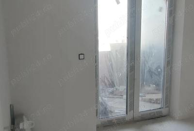 Apartament cu 2 camere decomandat în Torontalului - 20