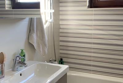 Apartament cu 3 camere decomandat, mobilat în Sisești - 13