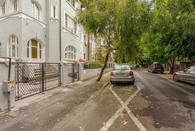 Casă cu 6 camere cu Teren 276 Mp în Cotroceni - 3