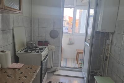 Apartament cu 3 camere in zona Micro 38 - 5