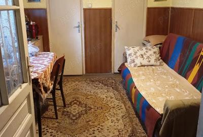 Casă cu Teren 500 Mp în Grădiște - 1