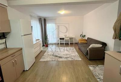 Apartament cu 3 camere semidecomandat în Moșnița Nouă - 3
