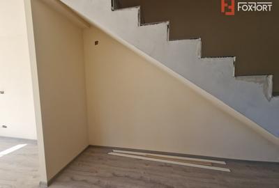 Duplex cu 4 camere cu Canalizare în Moșnița Nouă - 16