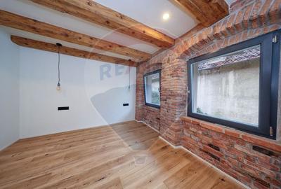 Apartament cu 3 camere decomandat în Centrul Istoric - 5