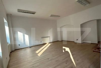 Apartament cu 3 camere decomandat în Ultracentral - 4
