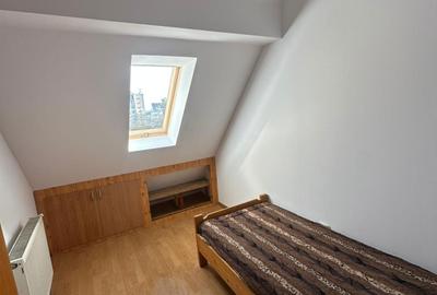 Apartament cu 3 camere decomandat în Central - 4