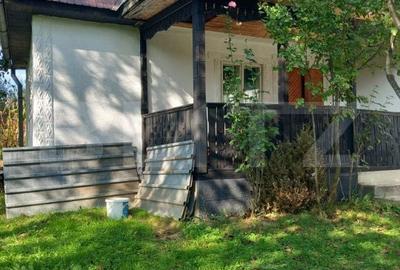 Casă cu 2 camere cu Teren 1000 Mp în Feleacu
