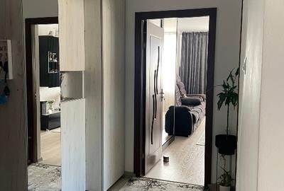 Apartament cu 3 camere semidecomandat în Rahova - 1