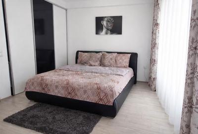 Casă cu 3 camere decomandat în Central - 4