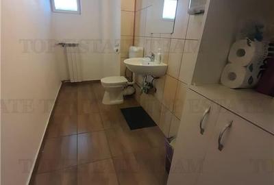 Piata Unirii  chiar la metrou in exclusivitate vanzare 2 camere cu loc de parcar - 9