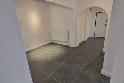 Apartament cu 4 camere decomandat în Est - 6