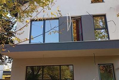 Duplex cu 4 camere cu Canalizare în Bucureștii Noi - 9