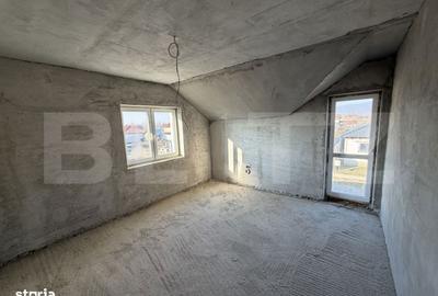 Casă cu 4 camere cu Teren 500 Mp în Central