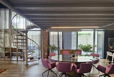 Spatiu Comercial -Piata 1 Mai - 17