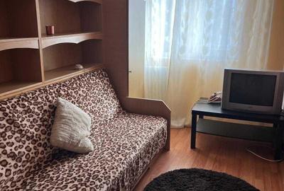 Apartament cu 3 camere decomandat în Central - 3