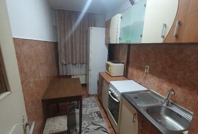 Dau in chirie garsoniera str. Sovata - 2