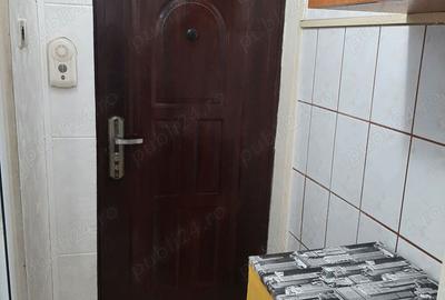 Inchiriez garsoniera - 1