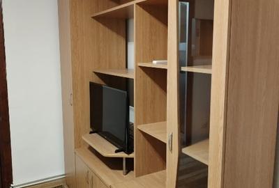 Garsonieră nedecomandată, mobilată în Central - 1
