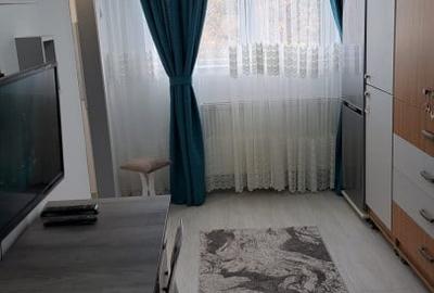 Garsonieră nedecomandată, mobilată în Sud - 18