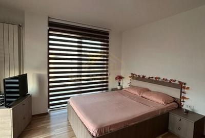 Garsonieră decomandată în Central