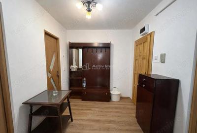 Apartament cu 2 camere decomandat în Sud - 3