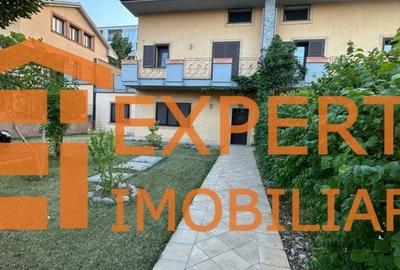Casă individuală cu 7 camere în Faleza Nord