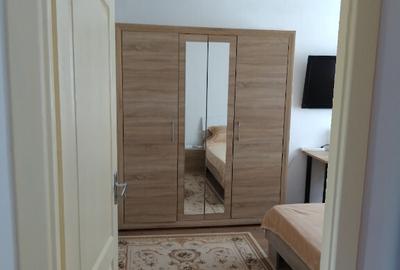 Inchiriez/schimb cu casa un apartament cu 3 camere central - 7