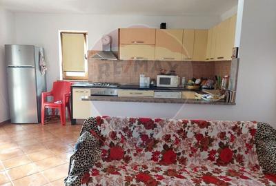 Casa de vanzare in Sarata jud. Bacau - 8