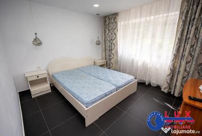 Apartament cu 3 camere decomandat în C5 - 5