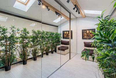 Apartament cu 3 camere, mobilat în Tractorul - 8