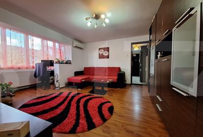 Apartament de vanzare, cu 2 camere, spatios, zona Aradului - 4