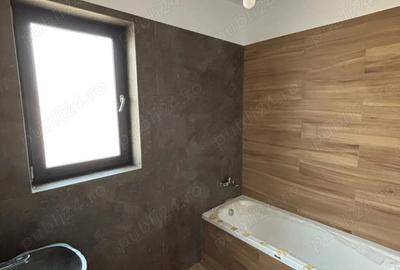 Case pe parter la marginea padurii - 2