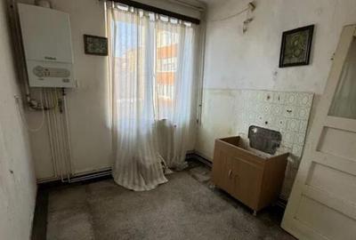 Apartament cu 3 camere decomandat în Triaj - 5