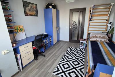 Apartament cu 4 camere semidecomandat în Tătărași - 8
