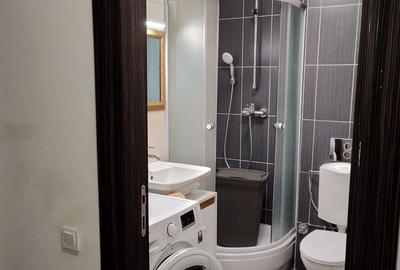 Apartament cu 3 camere decomandat în Central - 11