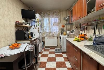 Apartament cu 4 camere semidecomandat, mobilat în Sebastian - 3