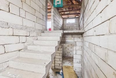 Casă cu 5 camere cu Teren 1201 Mp în Almaș - 13