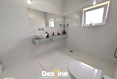 Casă cu 7 camere cu Canalizare în Bârnova - 3