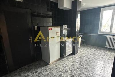 Huedin-Apartament 3 Camere - 1